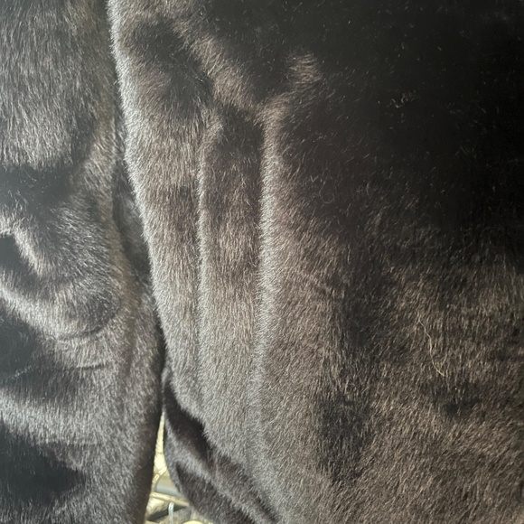 NEW French Connection Short Faux Fur Lapel Coat Black - Picture 3 of 4